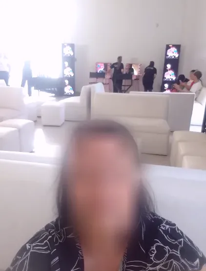 Malou, 36
